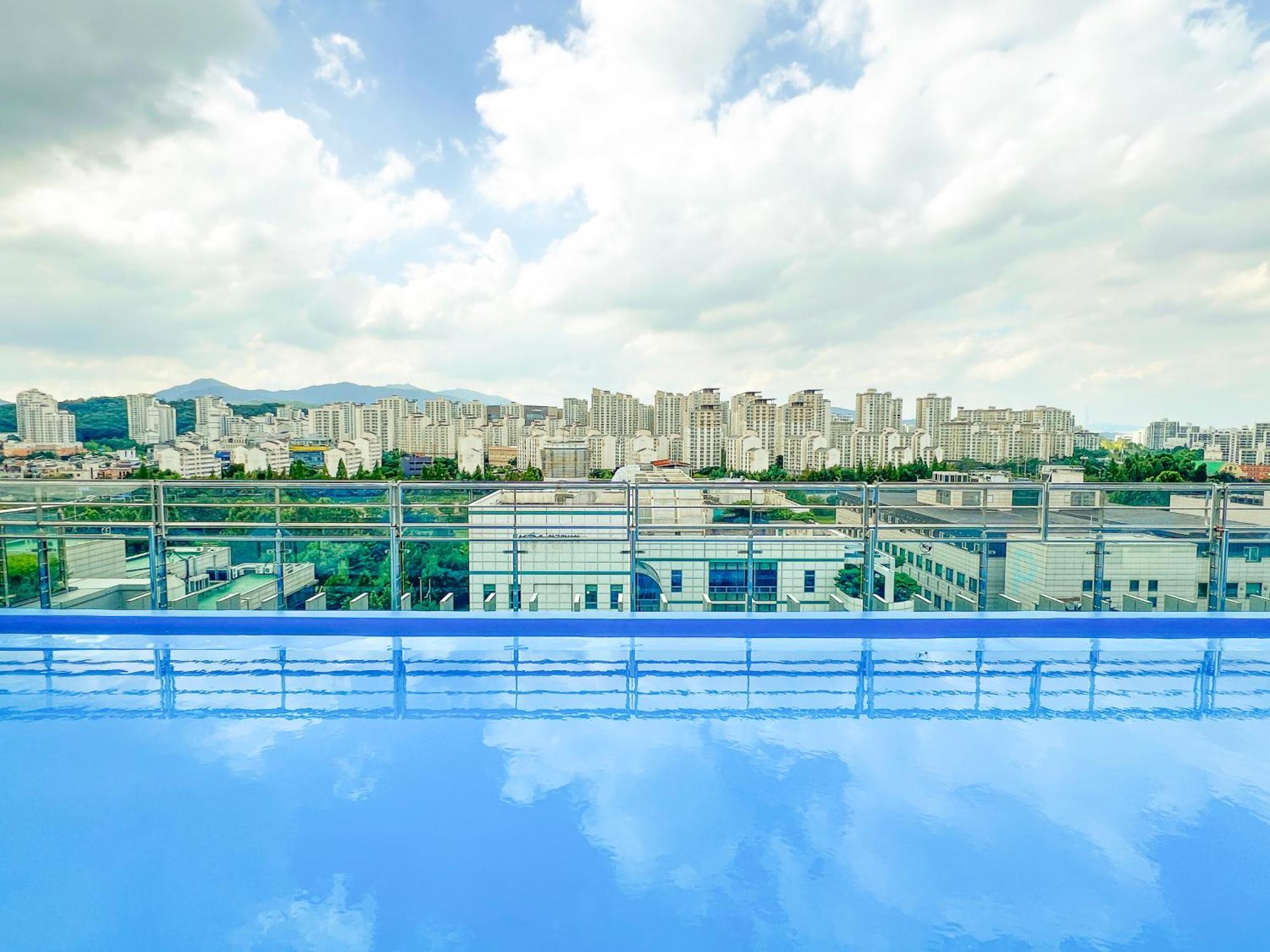 Hotel Skypark Central Seoul Pangyo Seongnam Exterior foto