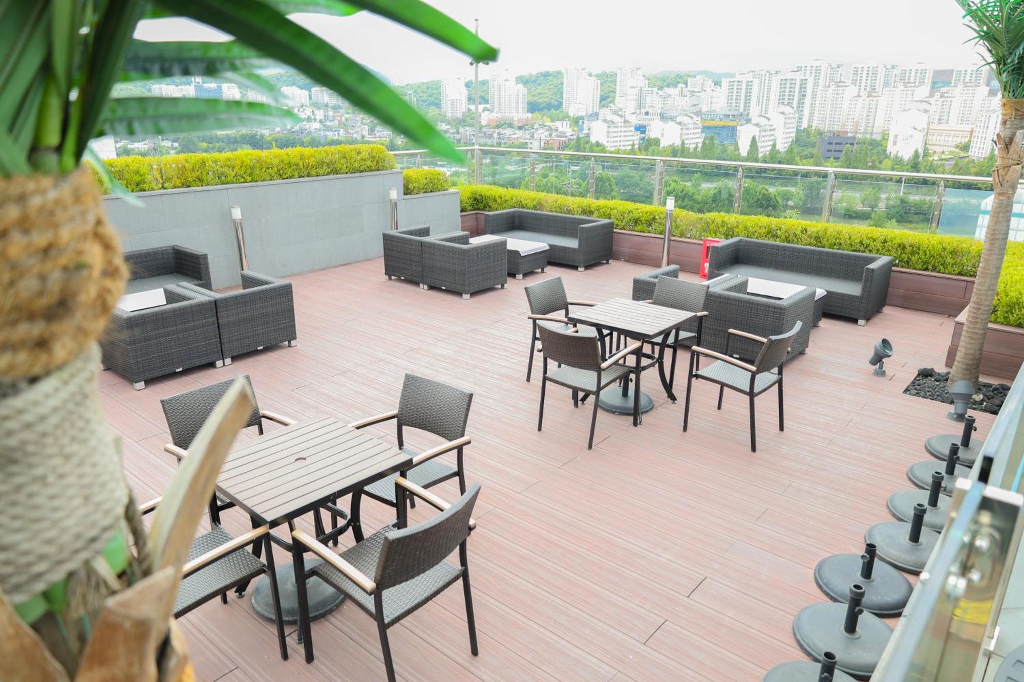 Hotel Skypark Central Seoul Pangyo Seongnam Exterior foto